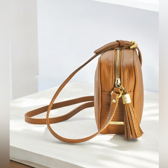 Gigi New York Madison Crossbody Tan Pebble Grain Leather - Picture 4 of 6